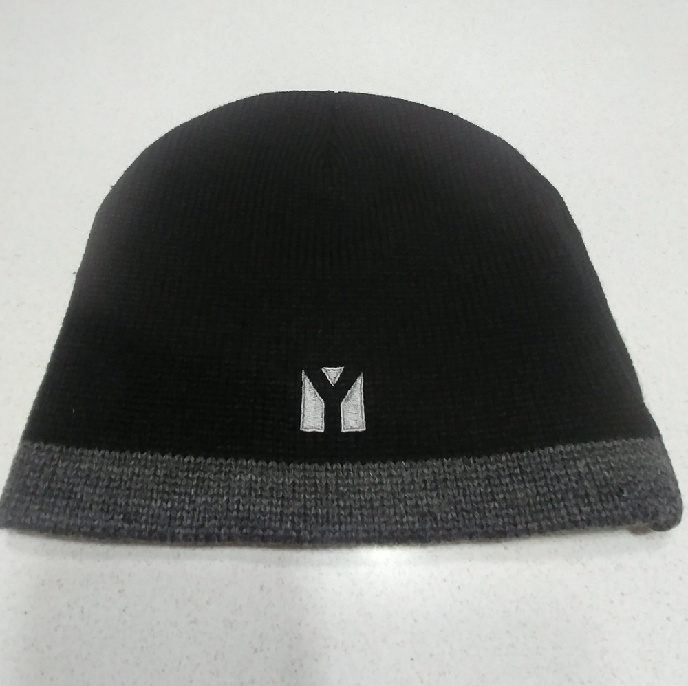 Classic Cut Knit Beanie black with gray